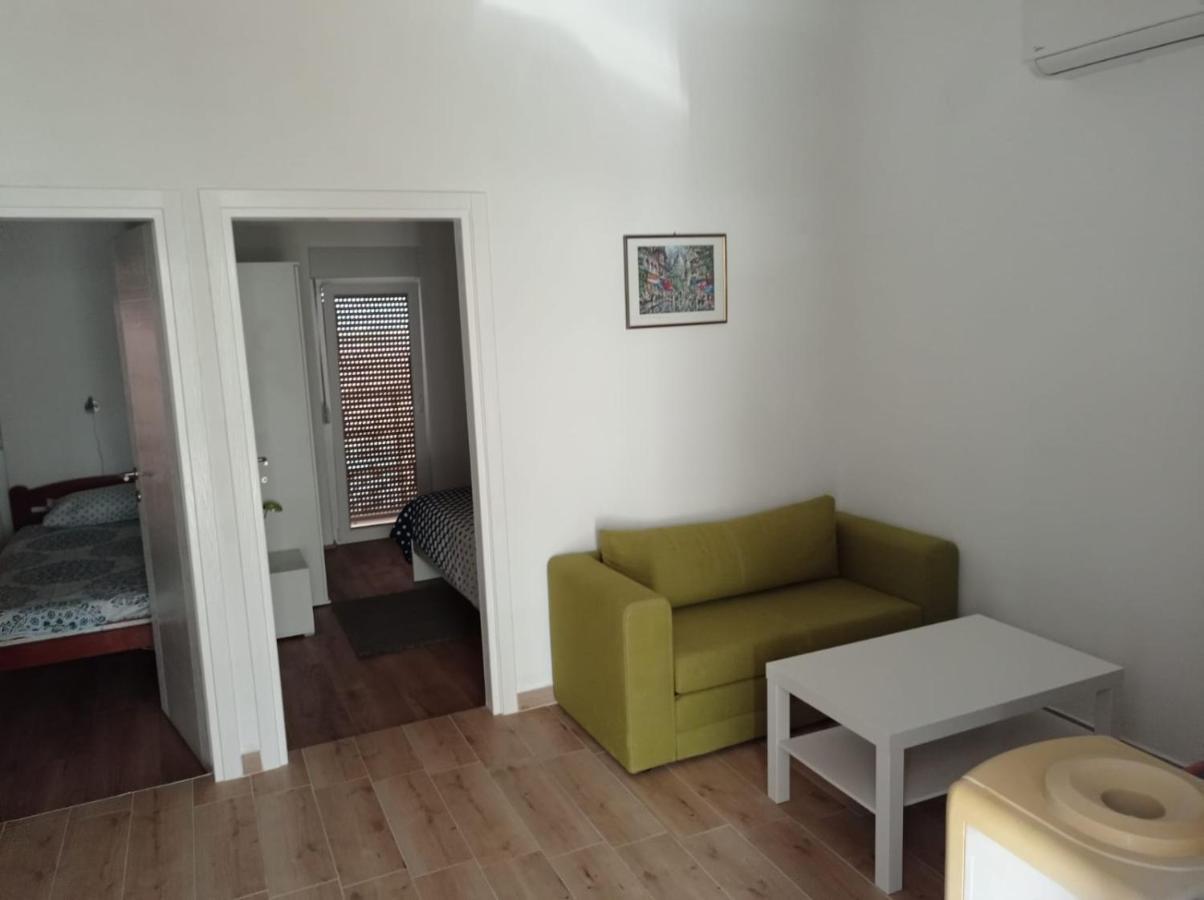Ap Jurisic Bibinje Exterior foto